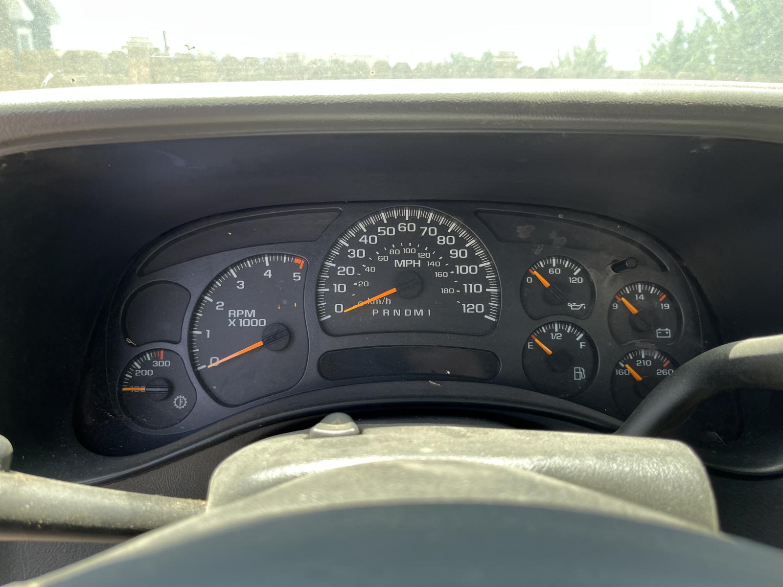 ./imagenes/INVOICE/2019/18036/CHEVROLET SILVERADO 2500HD (3).JPG